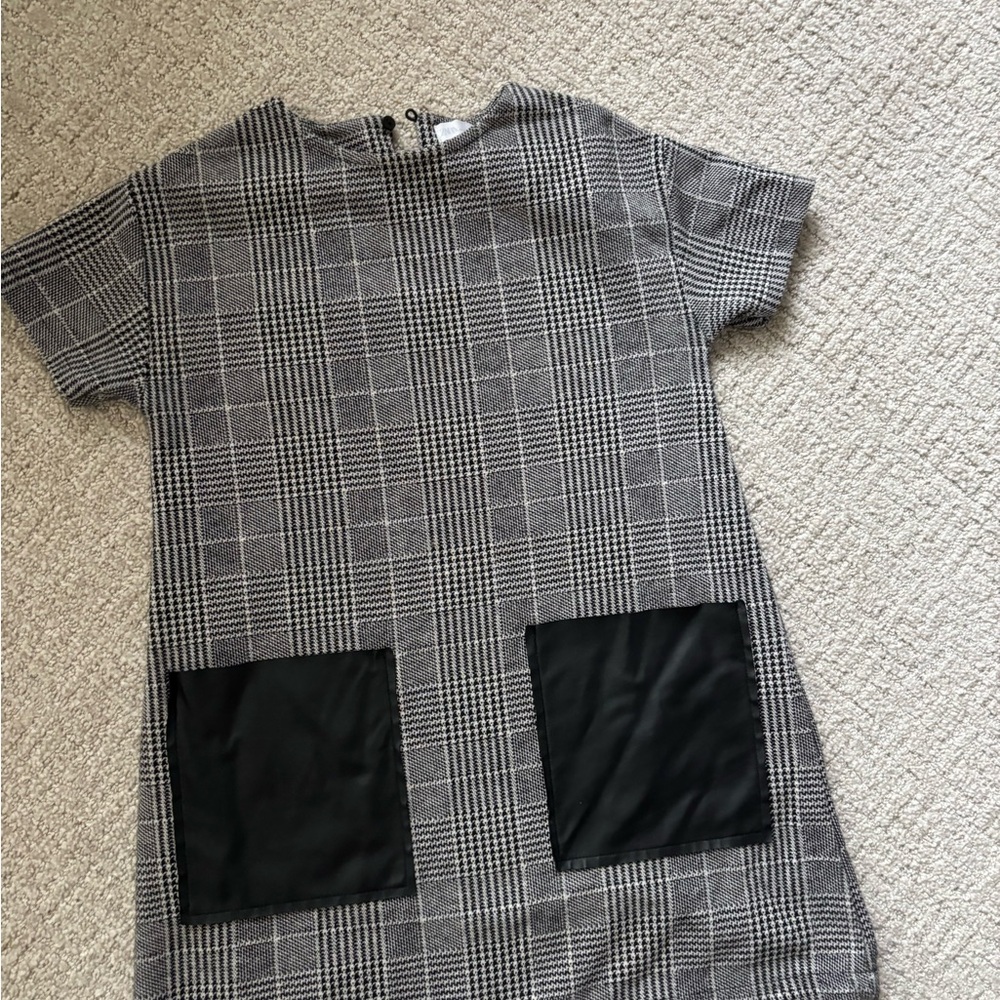 Zara Kids Gray Plaid Dress with Black Pockets